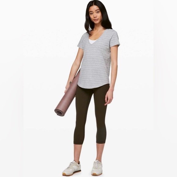 Lululemon Love Tee V Neck - Picture 10 of 11